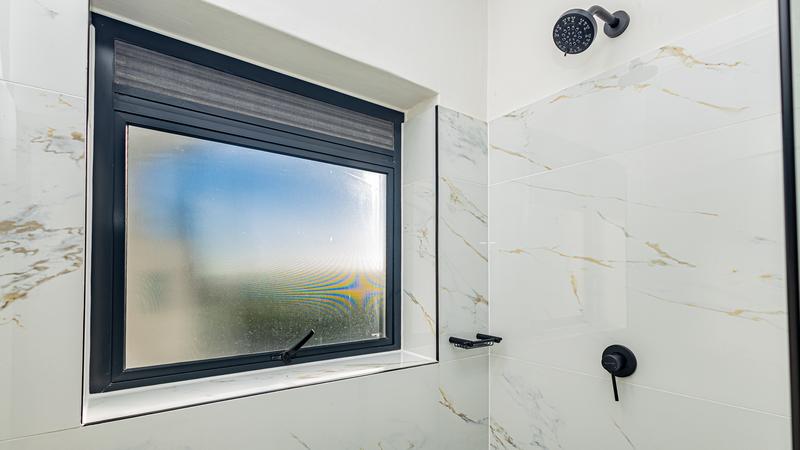 To Let 2 Bedroom Property for Rent in Sandown Western Cape